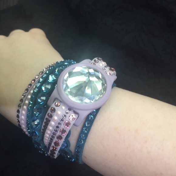 Swarovski Misfit Shine Activity Crystal & 3 bands - Picture 2 of 3