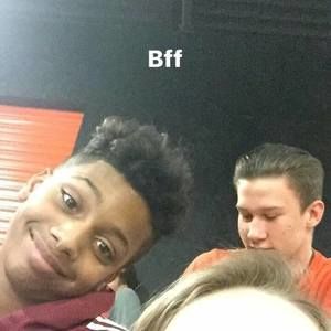 Meet your Posher, Johna