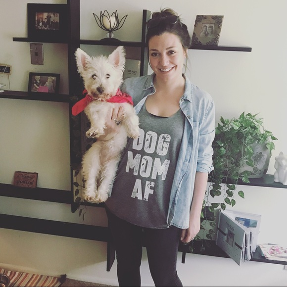 Meet your Posher, Laura - Picture 1 of 1