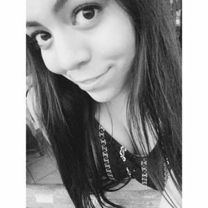 Meet your Posher, Daniela