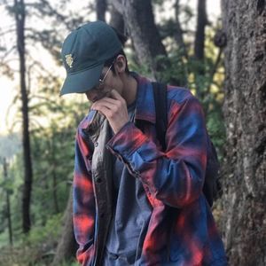 Meet your Posher, Alec