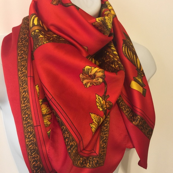 Large Red & Yellow Printed Scarf - Picture 3 of 8