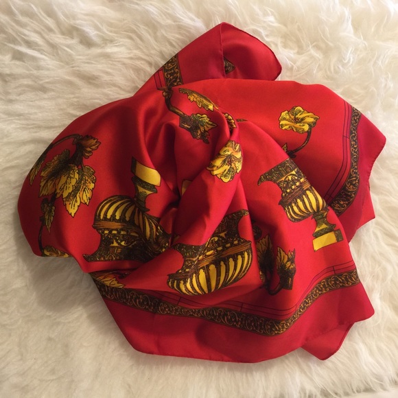 Large Red & Yellow Printed Scarf - Picture 8 of 8