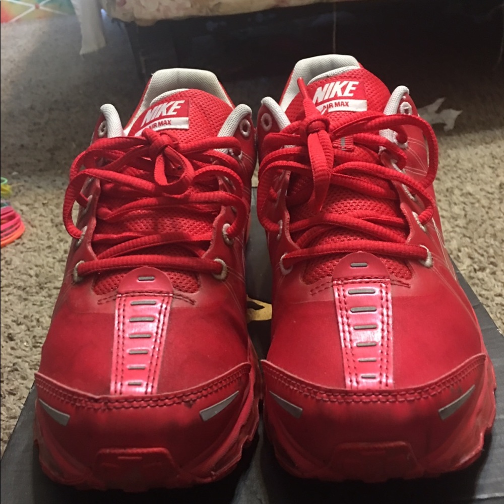 Airmax - Picture 2 of 4