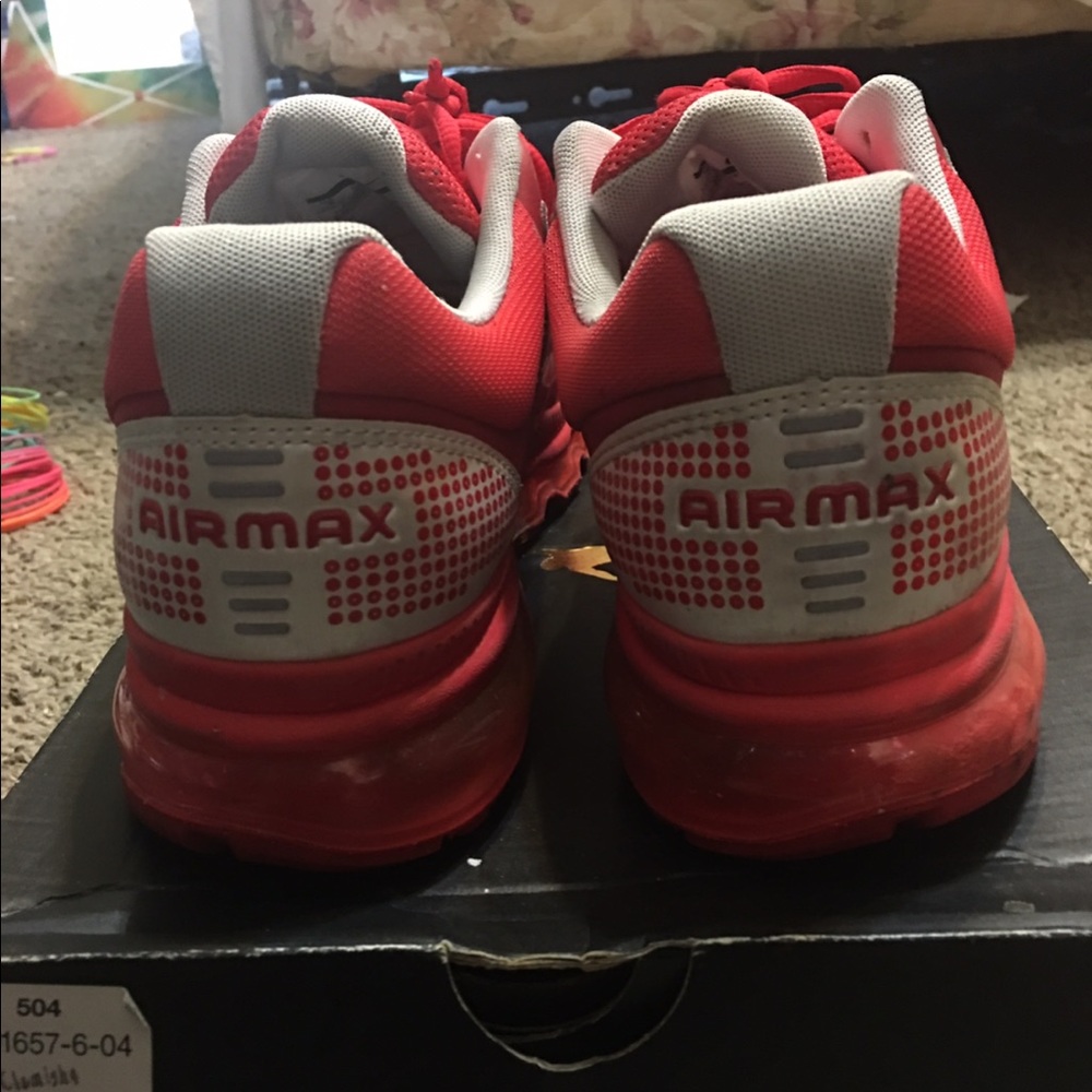 Airmax - Picture 4 of 4