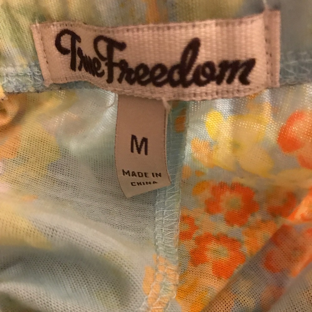 FLORAL TANK TOP - Picture 5 of 5