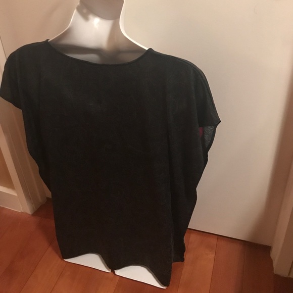 Multi-colored Rafaela top. - Picture 4 of 4