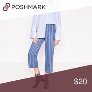 Zara Cropped Blue/White Striped Trousers -- Size M