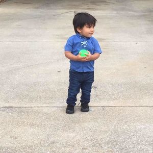 Meet your Posher, Yanin