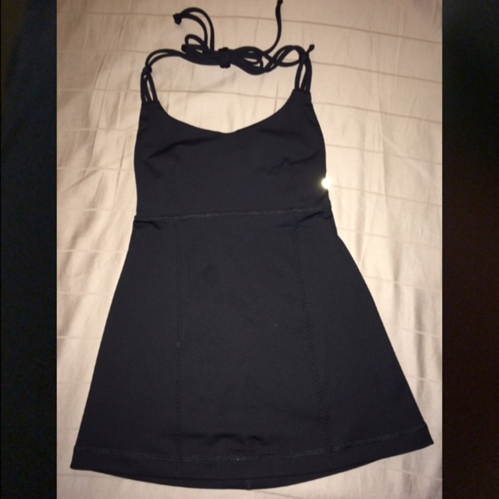 Lulu lemon haltered yoga too