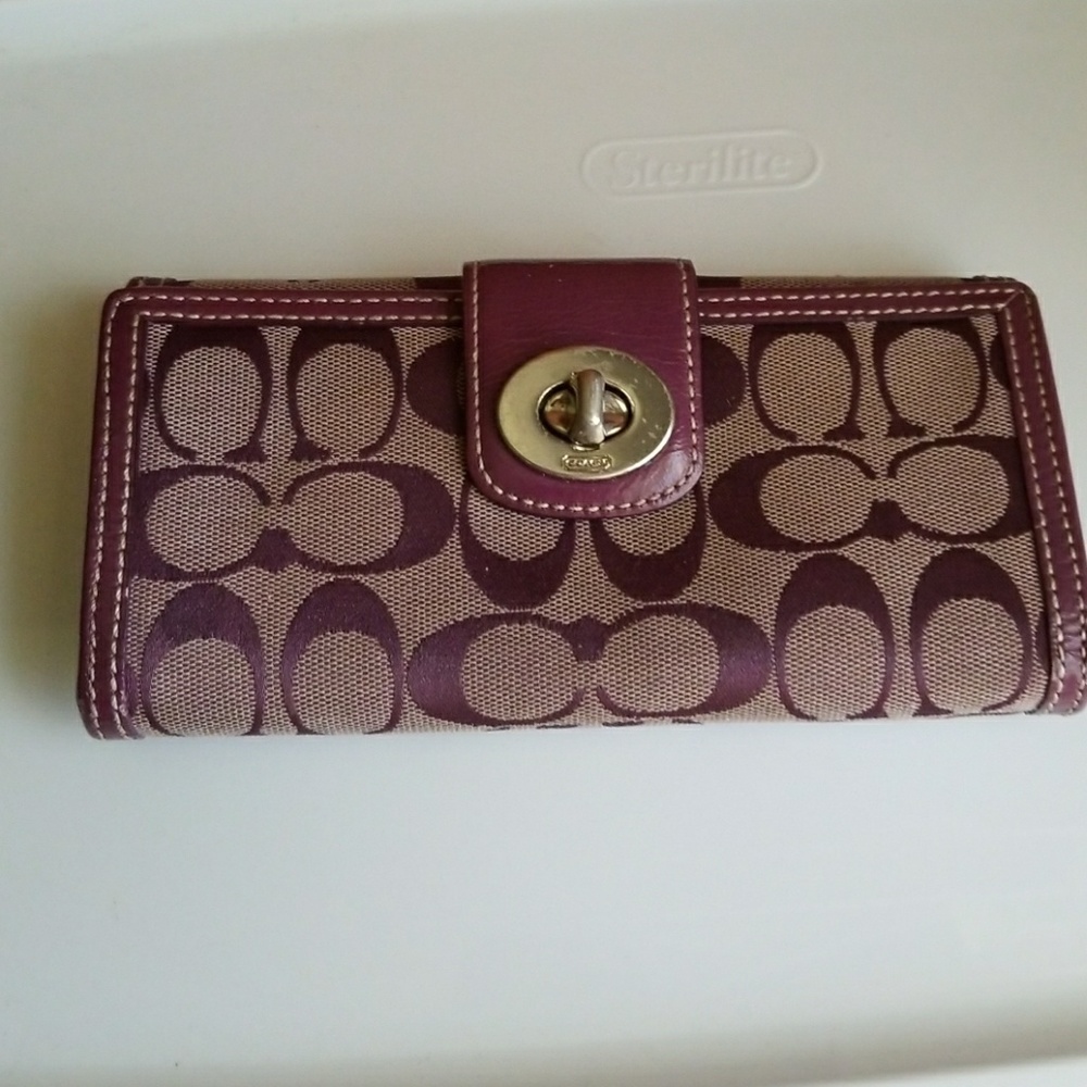 Coach wallet