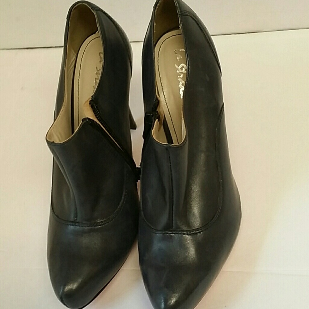 New : La strada shoes size : 7