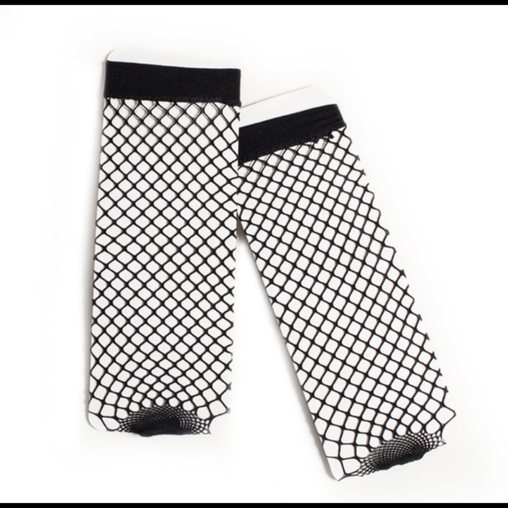 🔥Fishnet Socks - Picture 3 of 4