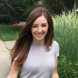 Meet your Posher, Lauren