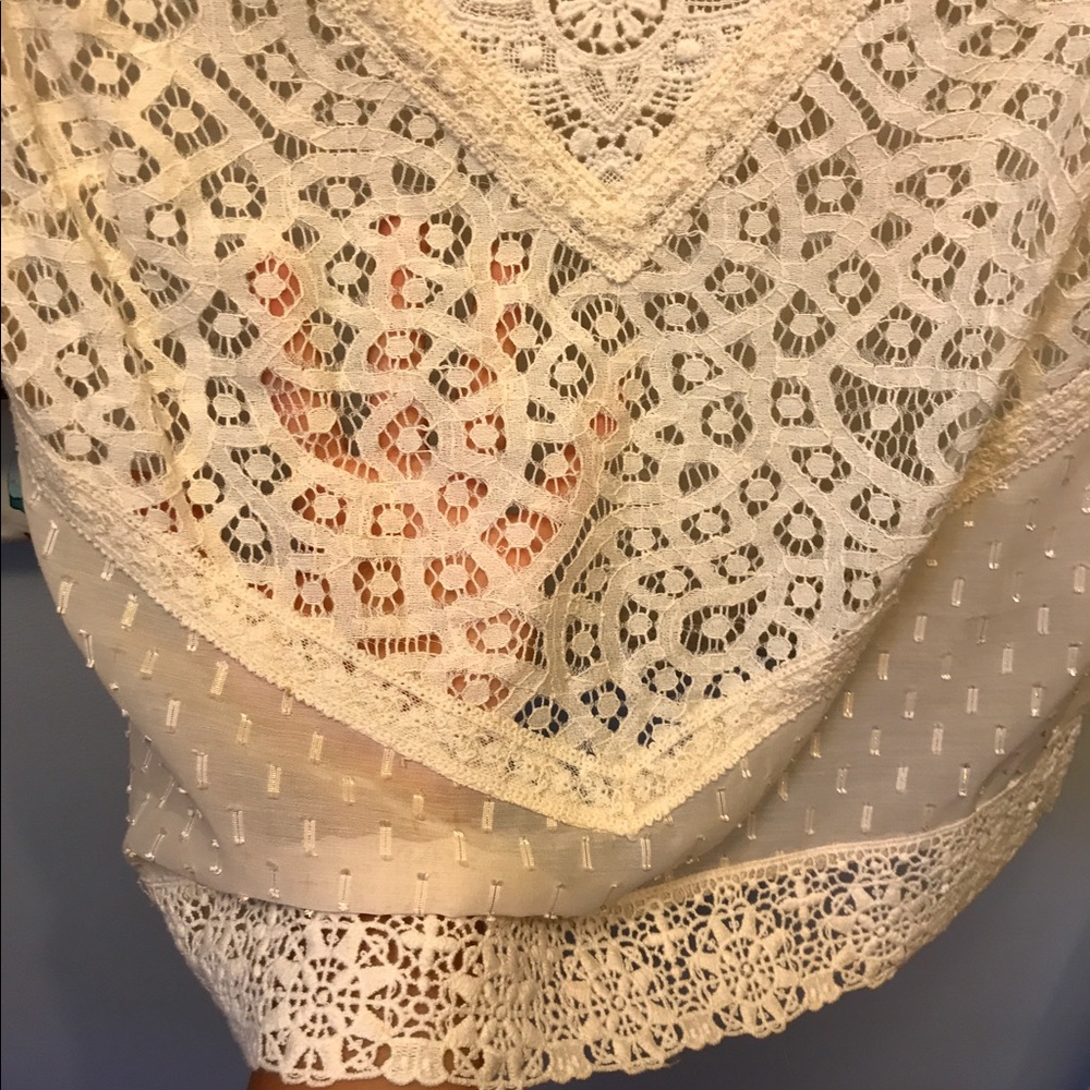 ModCloth Lace/Crochet Top - Picture 6 of 6