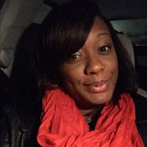 Meet your Posher, Erika