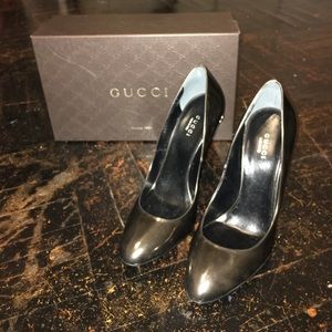 Reduced!!!!Classic Gucci pumps size 39 fits 8.5-9