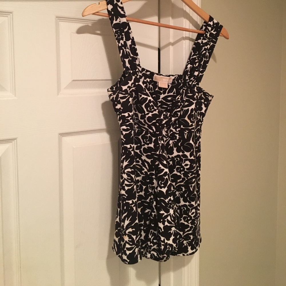 Michael Kors black and white top