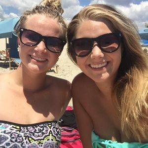 Meet your Posher, Madison