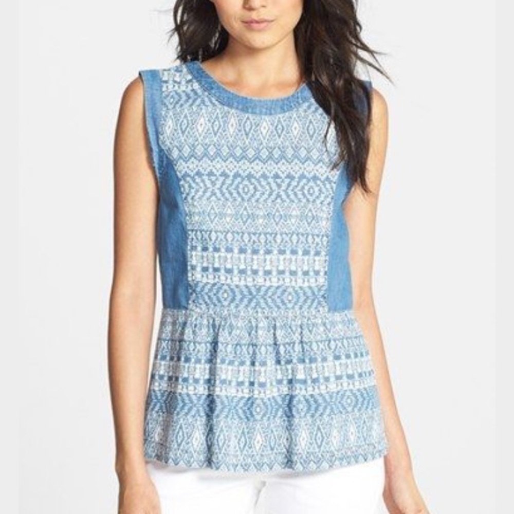 Ella Moss, cute chambray top, size M
