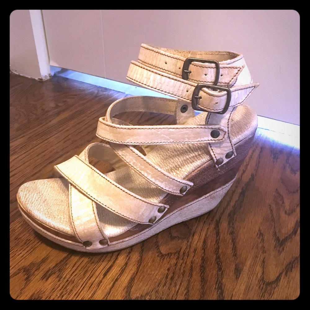 Bed Stu Juliana size 7.5