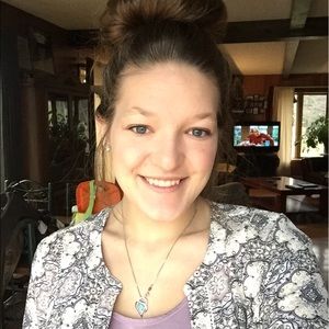 Meet your Posher, Maydin