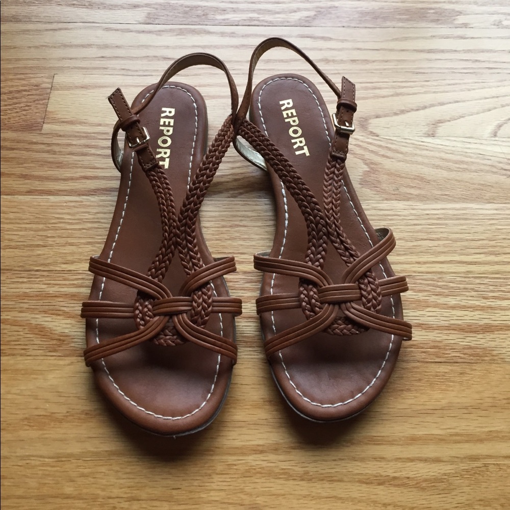 Brown sandals size 8