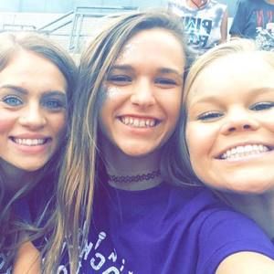 Meet your Posher, Lexie