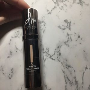 BNIB Danessa Myricks Vision Cream Cover Foundation