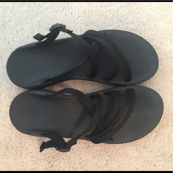 Chaco Shoes - Chaco's size 11 EUC MAKE OFFER