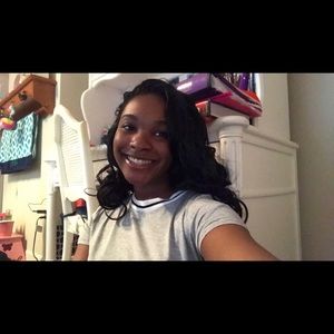 Meet your Posher, Ashley