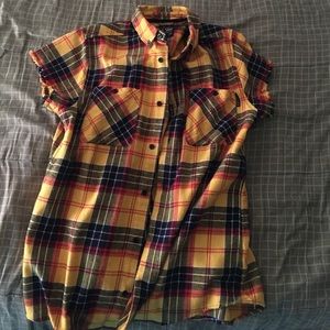 Ninth hall button up
