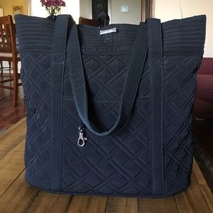 Vera Bradley Vera Tote Classic Black