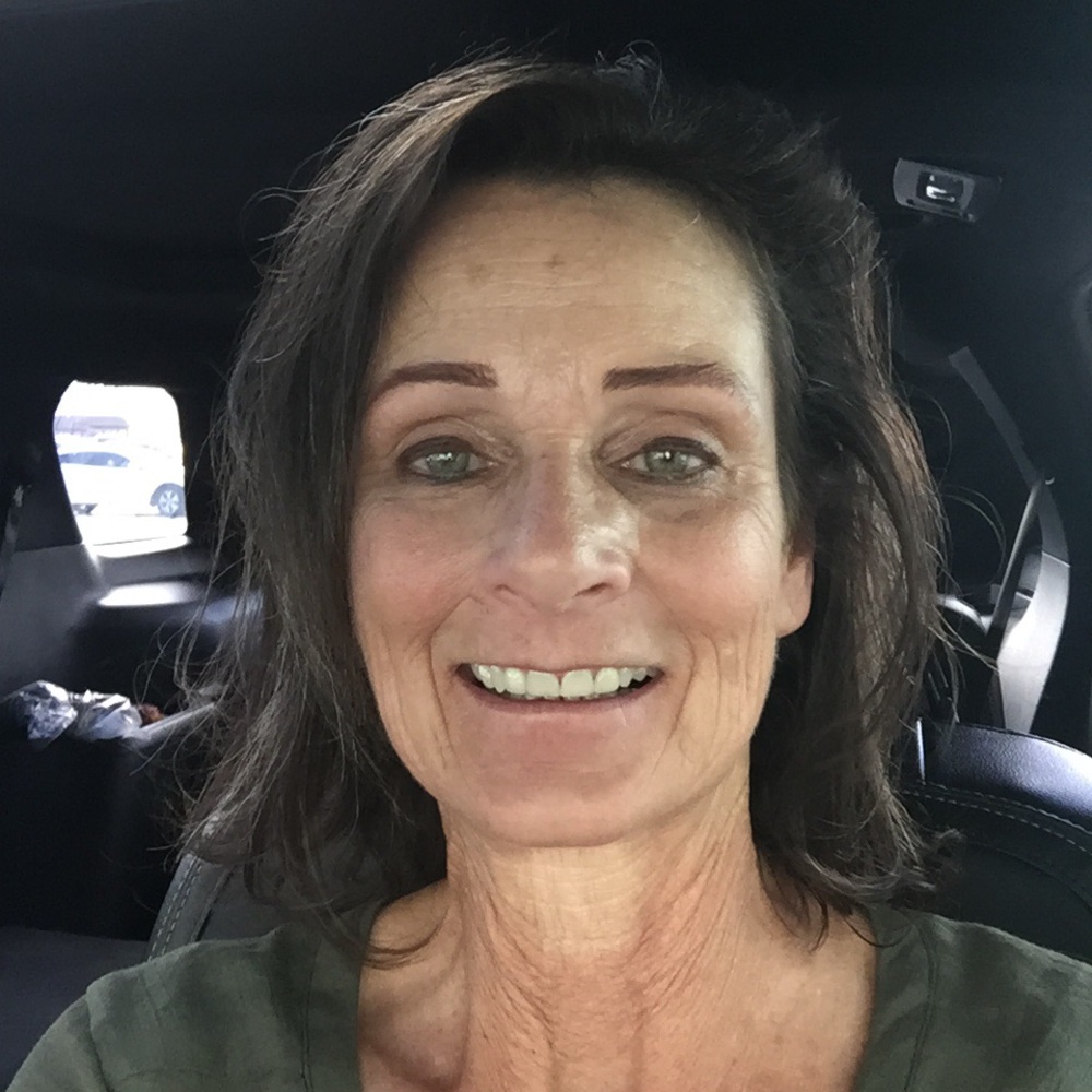 Dee from Pearland, Texas