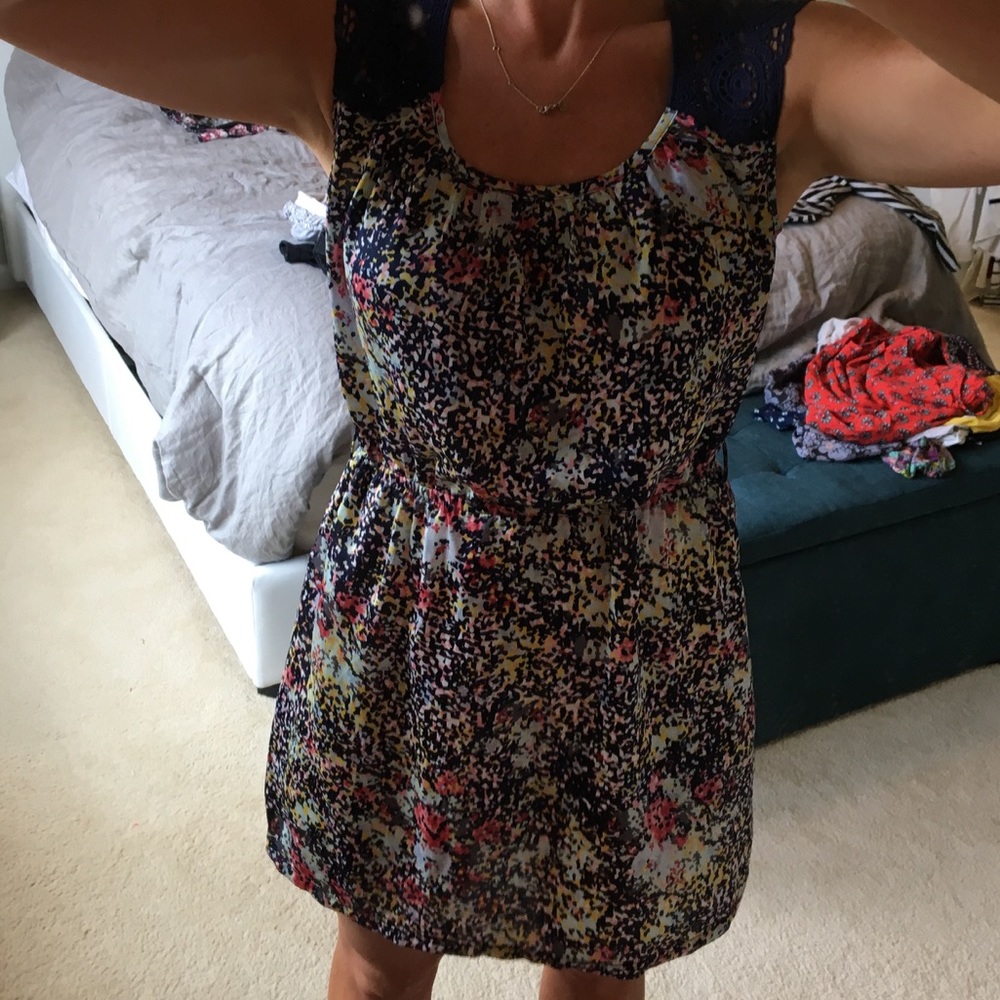 Floral synch waist dress