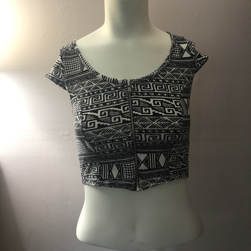 ♦️Final Sale♦️Crop Top