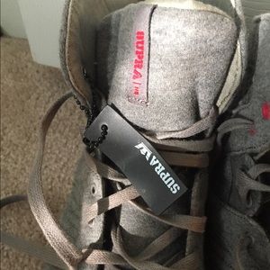 👟SUPRA High Top Sneakers 👟