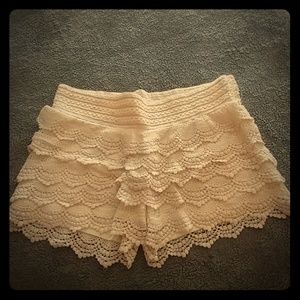 Frilly shorts