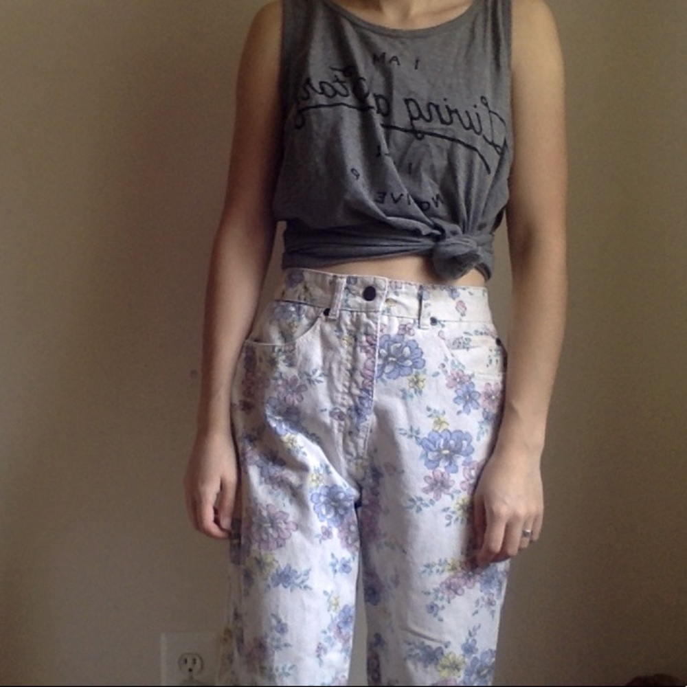 Vintage Floral High-Waisted Mom Jeans
