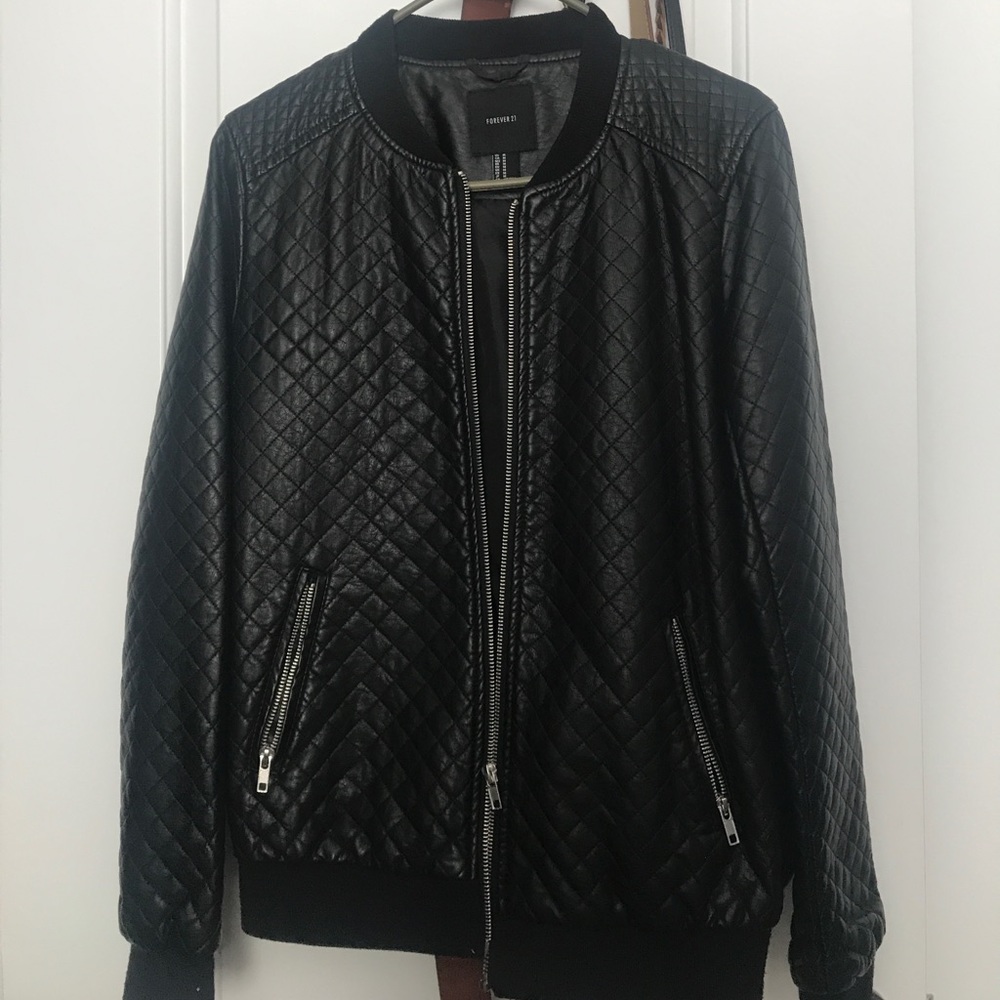 Medium leather jacket