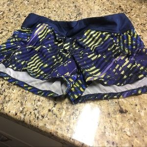 Athleta Shorts - lined - S