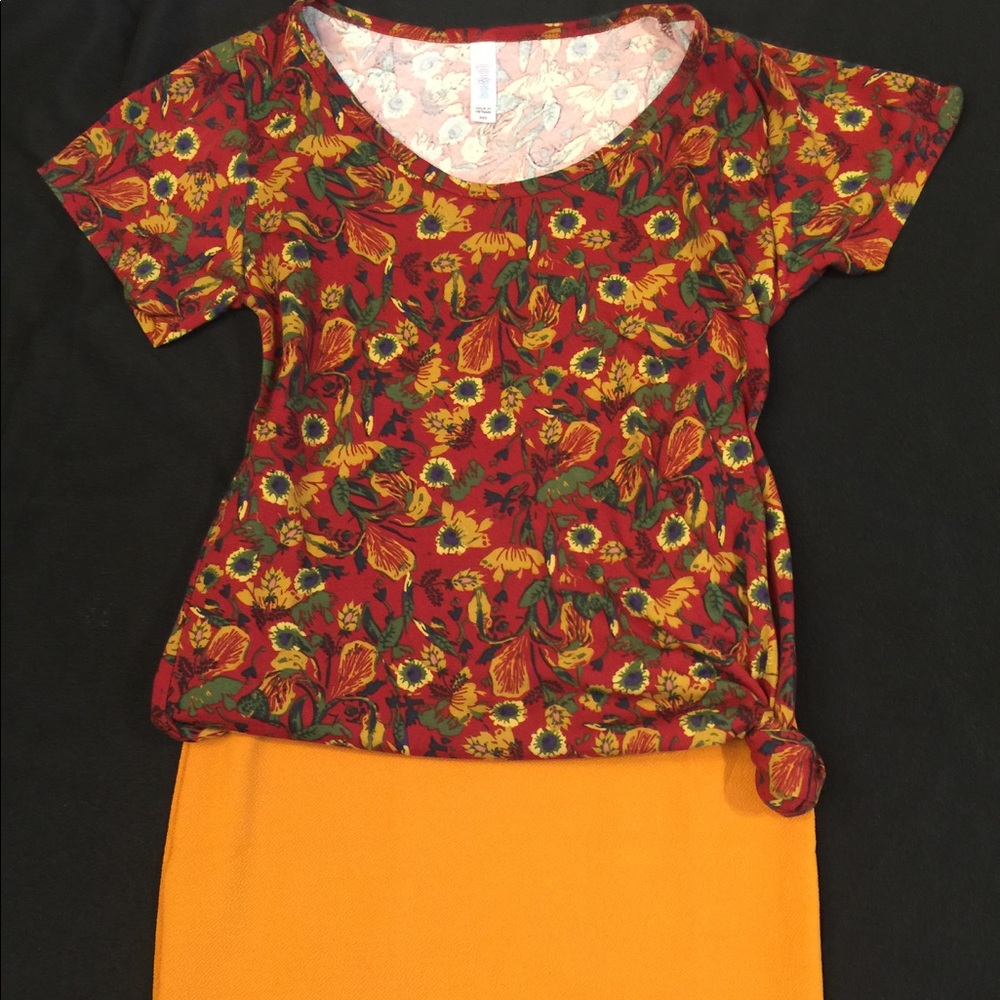 XXS Classic T & XS Cassie skirt