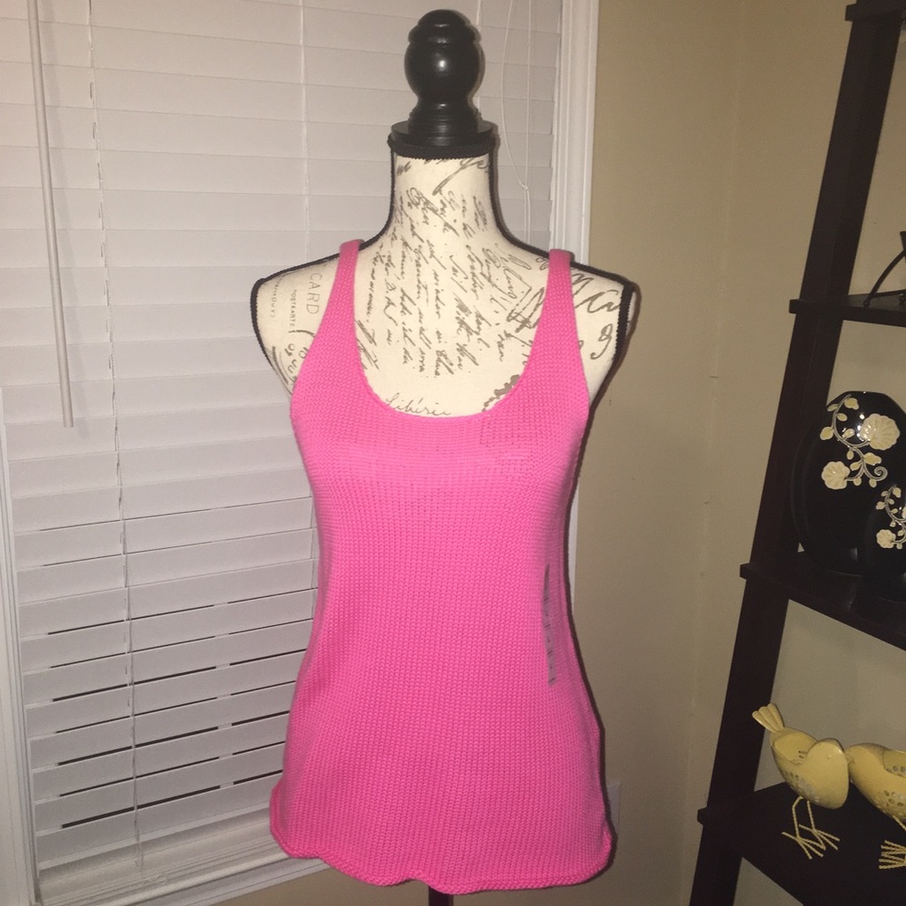Pink tank top