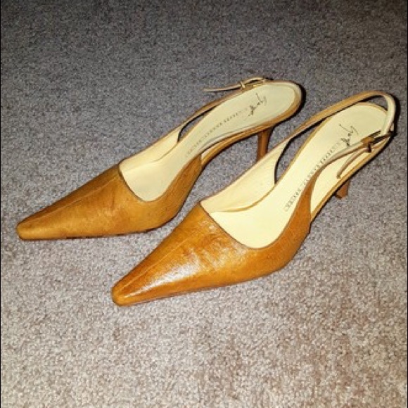 💛💛G. ZANOTTI💛💛OSTRICH SLINGBACKS💙💙 - Picture 2 of 8