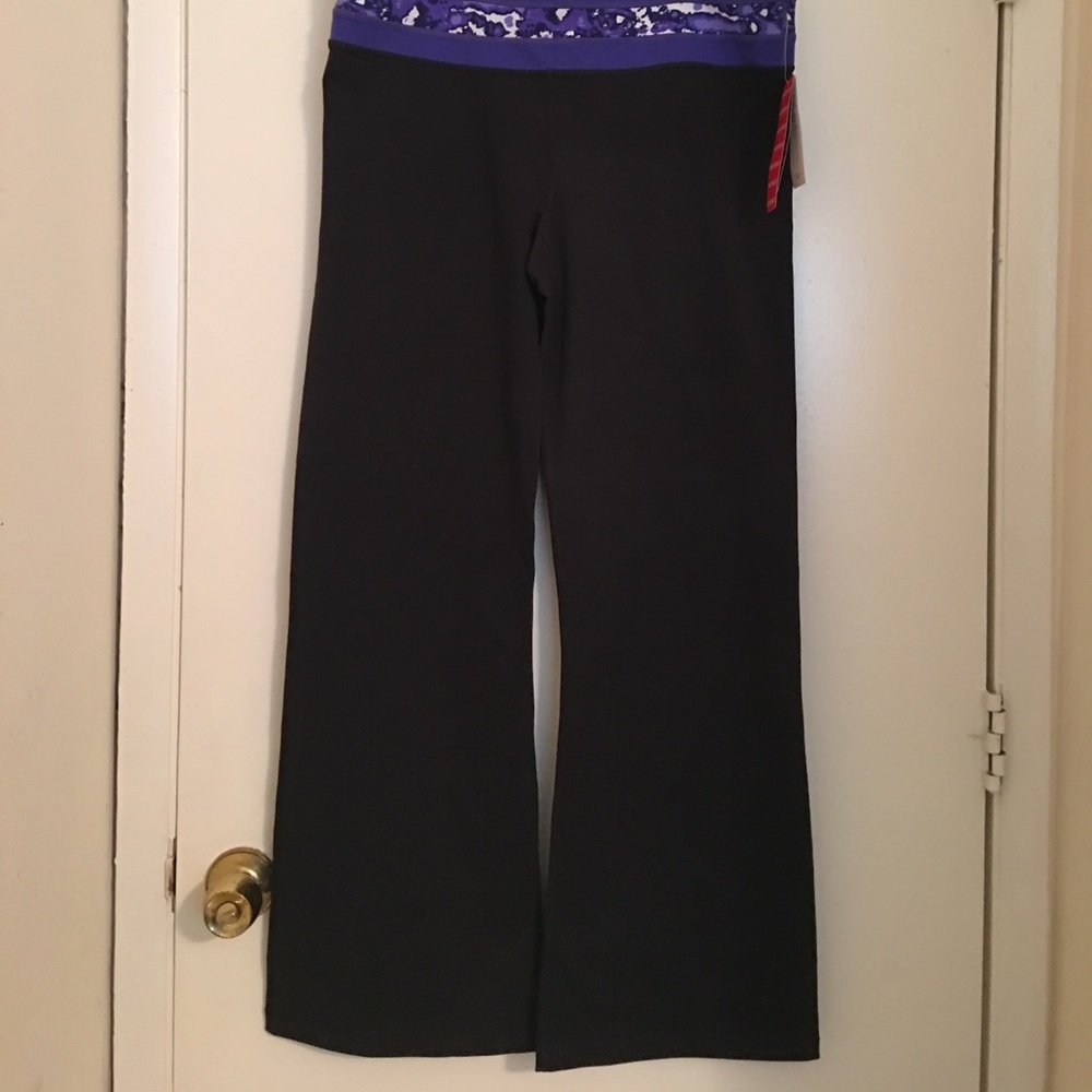 Reversible black exercise pants