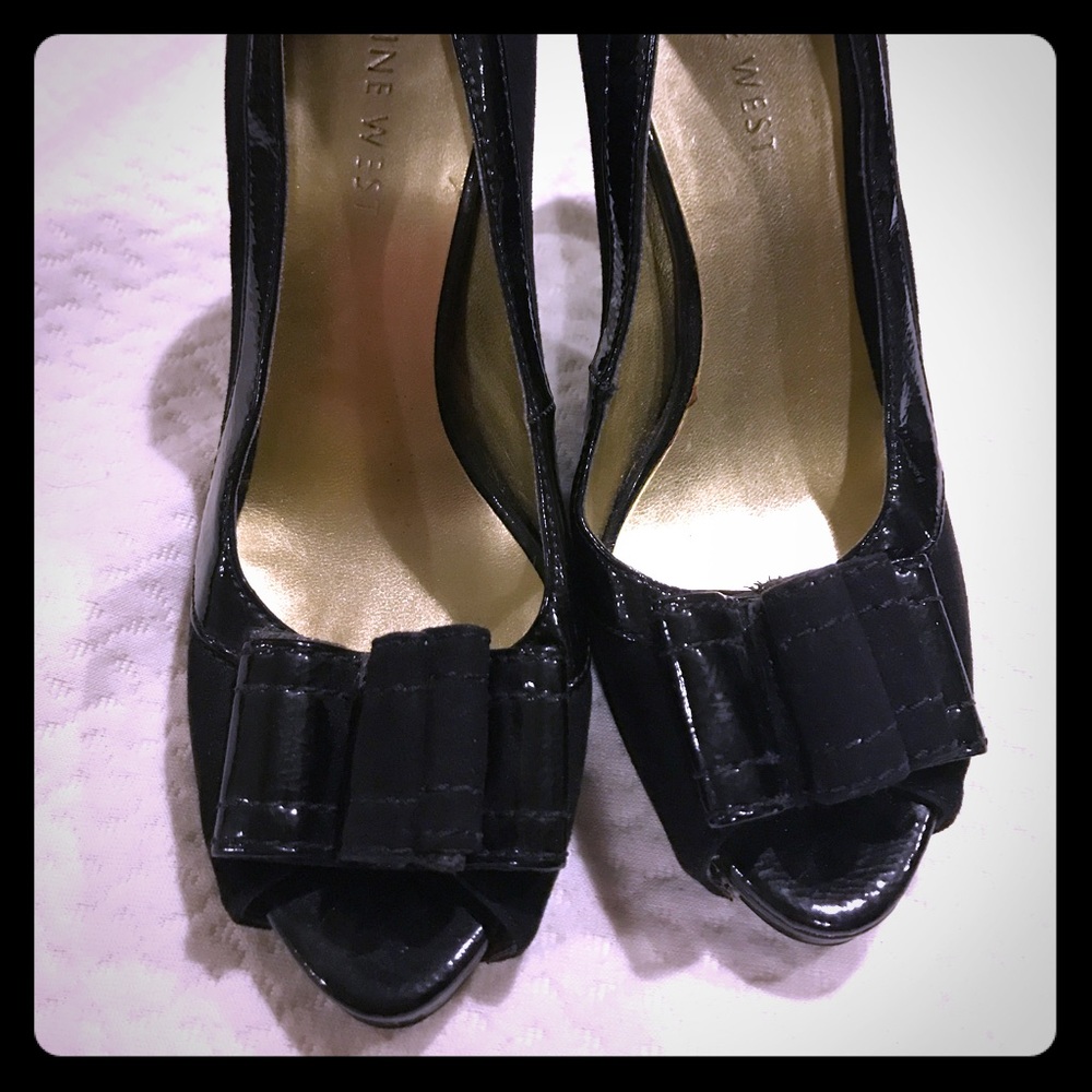 Nine West black now front heels
