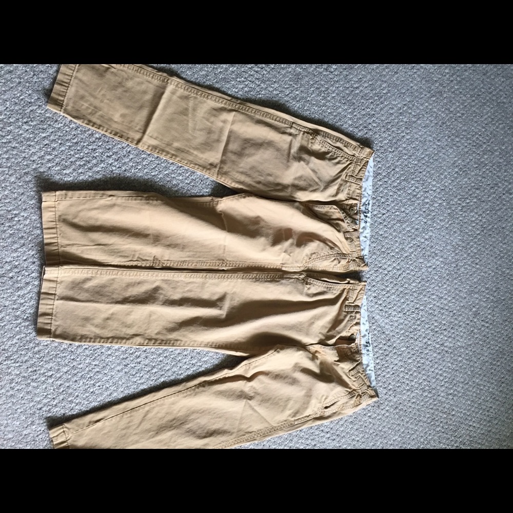 American Eagle khaki pants