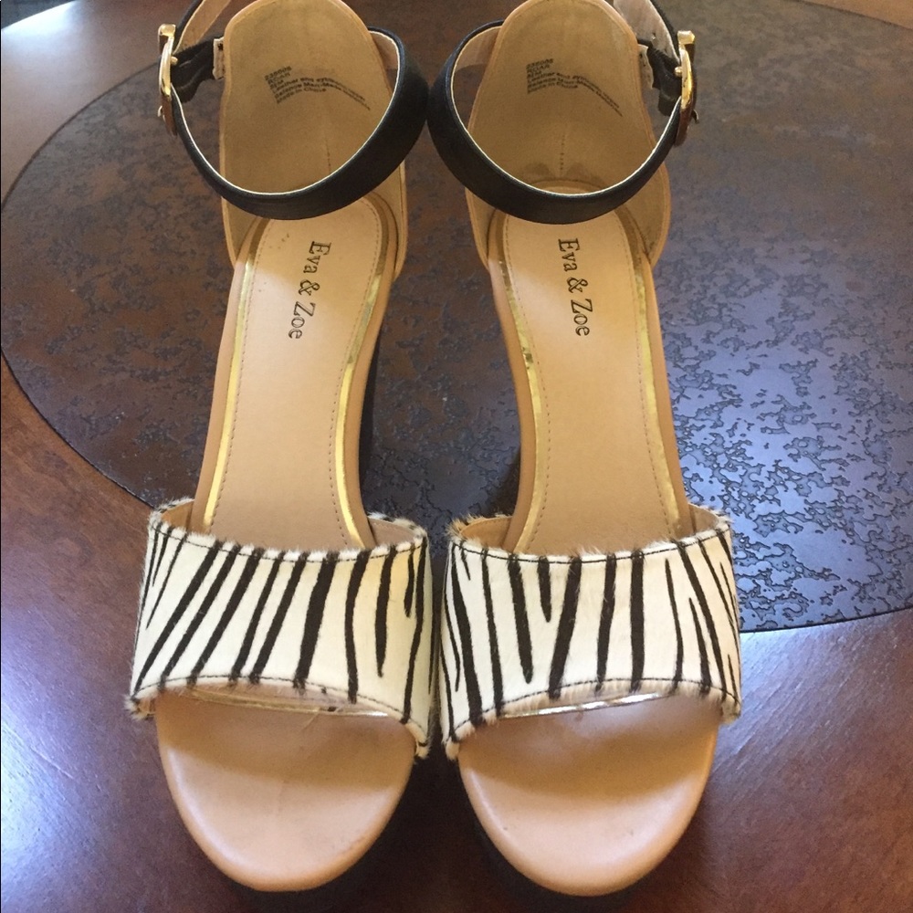 Eva and Zoe zebra print wedge - Picture 3 of 3