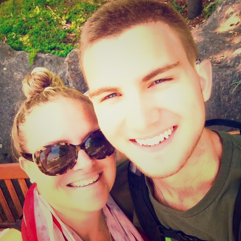 Meet your Posher, Maria