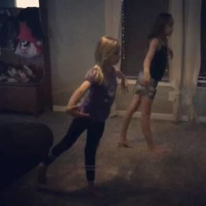 Meet your Posher, Crystal